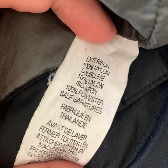 L.L. Bean Primaloft Packaway Jacket - Picture 8 of 10